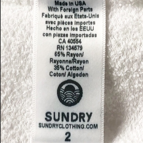 SUNDRY French Terry Sweatshirt Lovers Graphic Pullover Size Medium - Picture 6 of 8